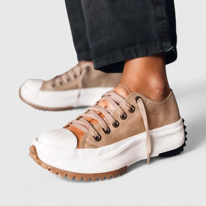 Eveloise | Comfortable boots