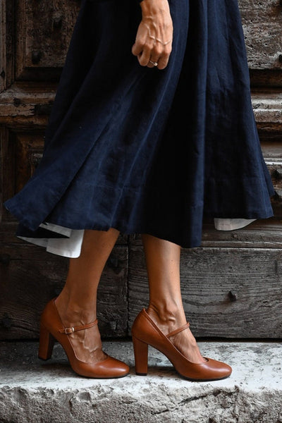 Bravina | Daily sandals with strap on low heel